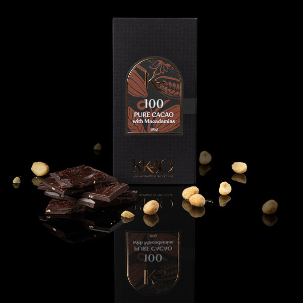 100% Pure Cacao Bar with Macadamias